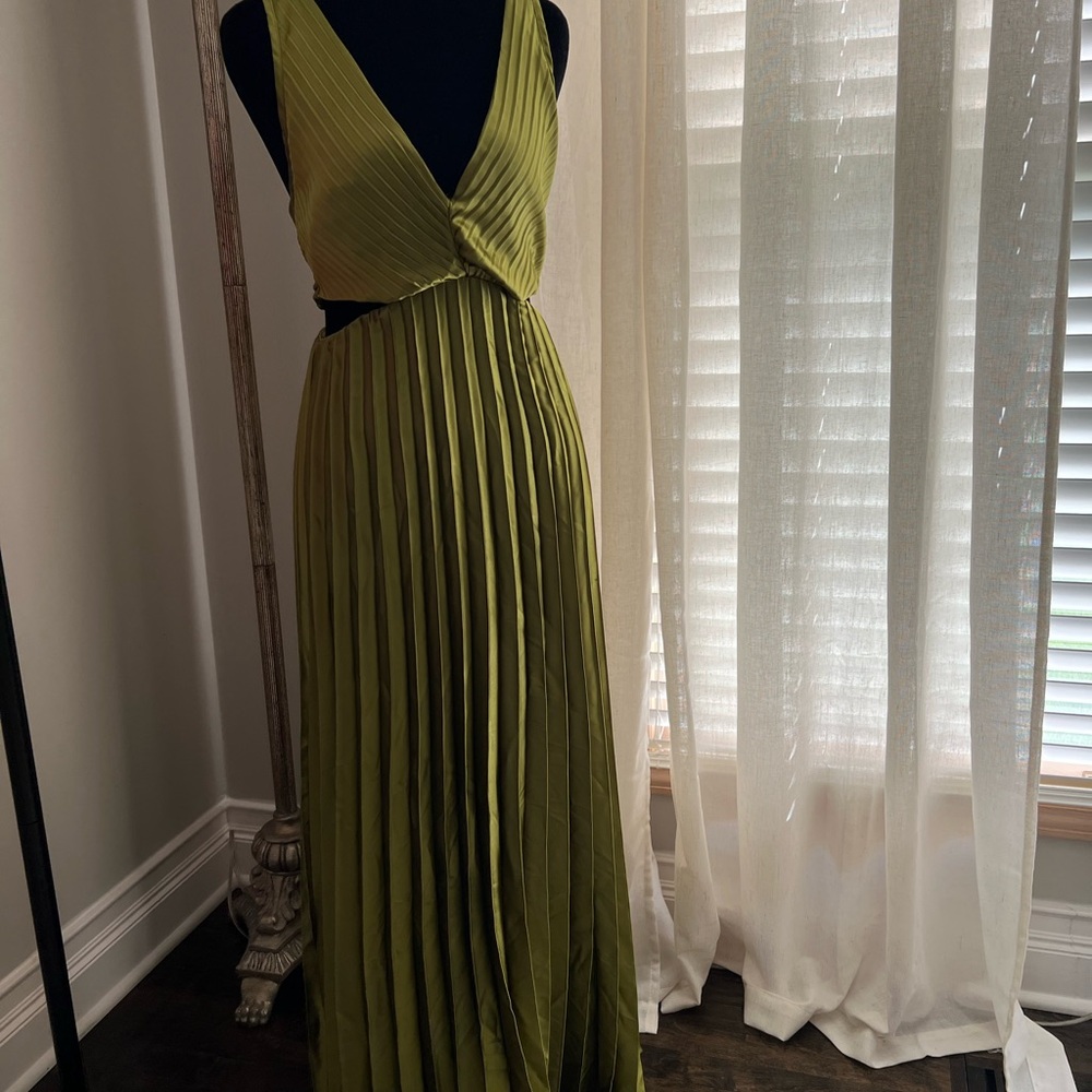 Sincerely Jules Yellow and Green Pleated Sundress